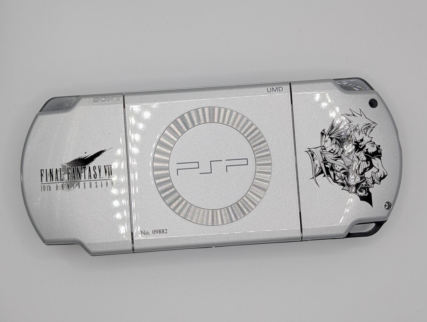 FF7 Crisis Core PSP 2000