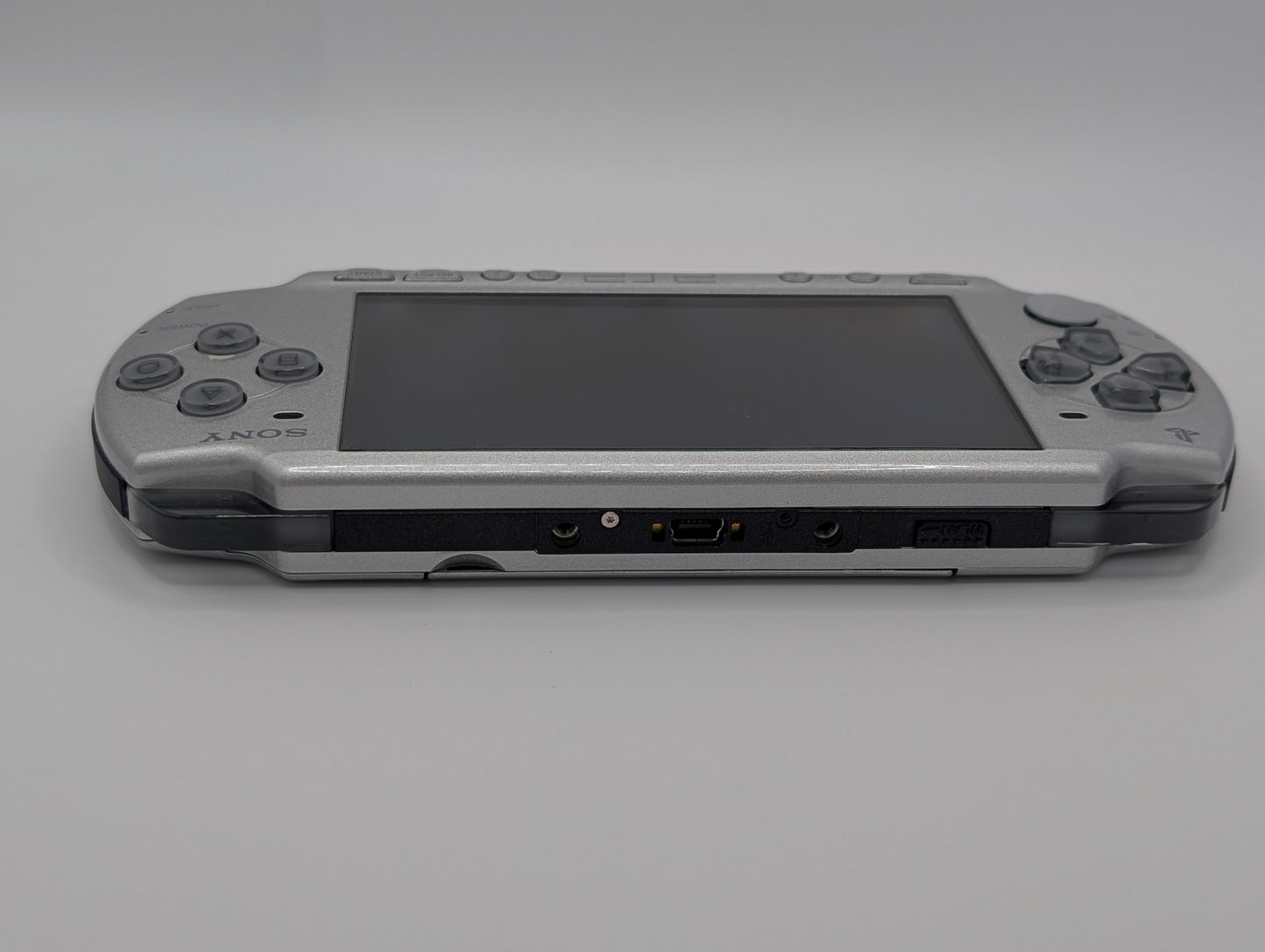 FF7 Crisis Core PSP 2000