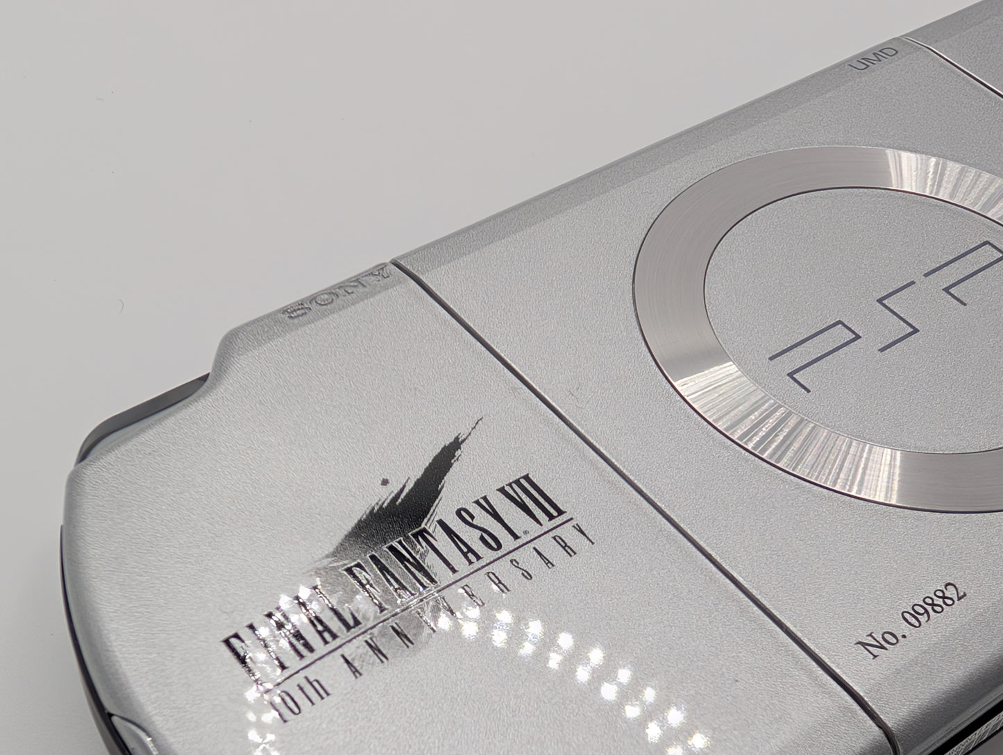 FF7 Crisis Core PSP 2000