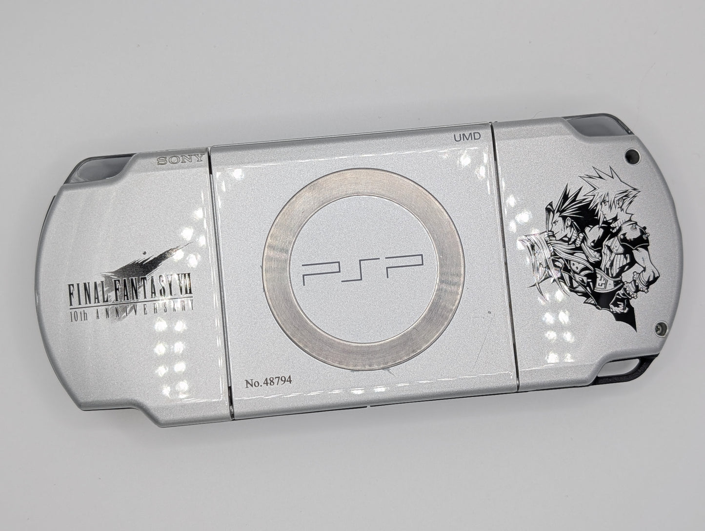 FF7 Crisis Core PSP 2000