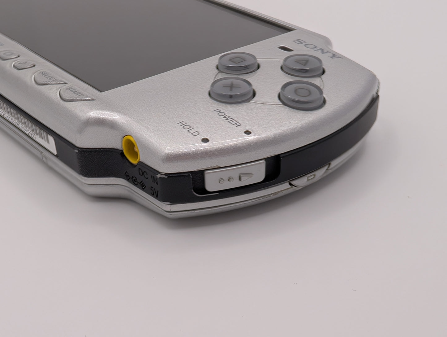 FF7 Crisis Core PSP 2000