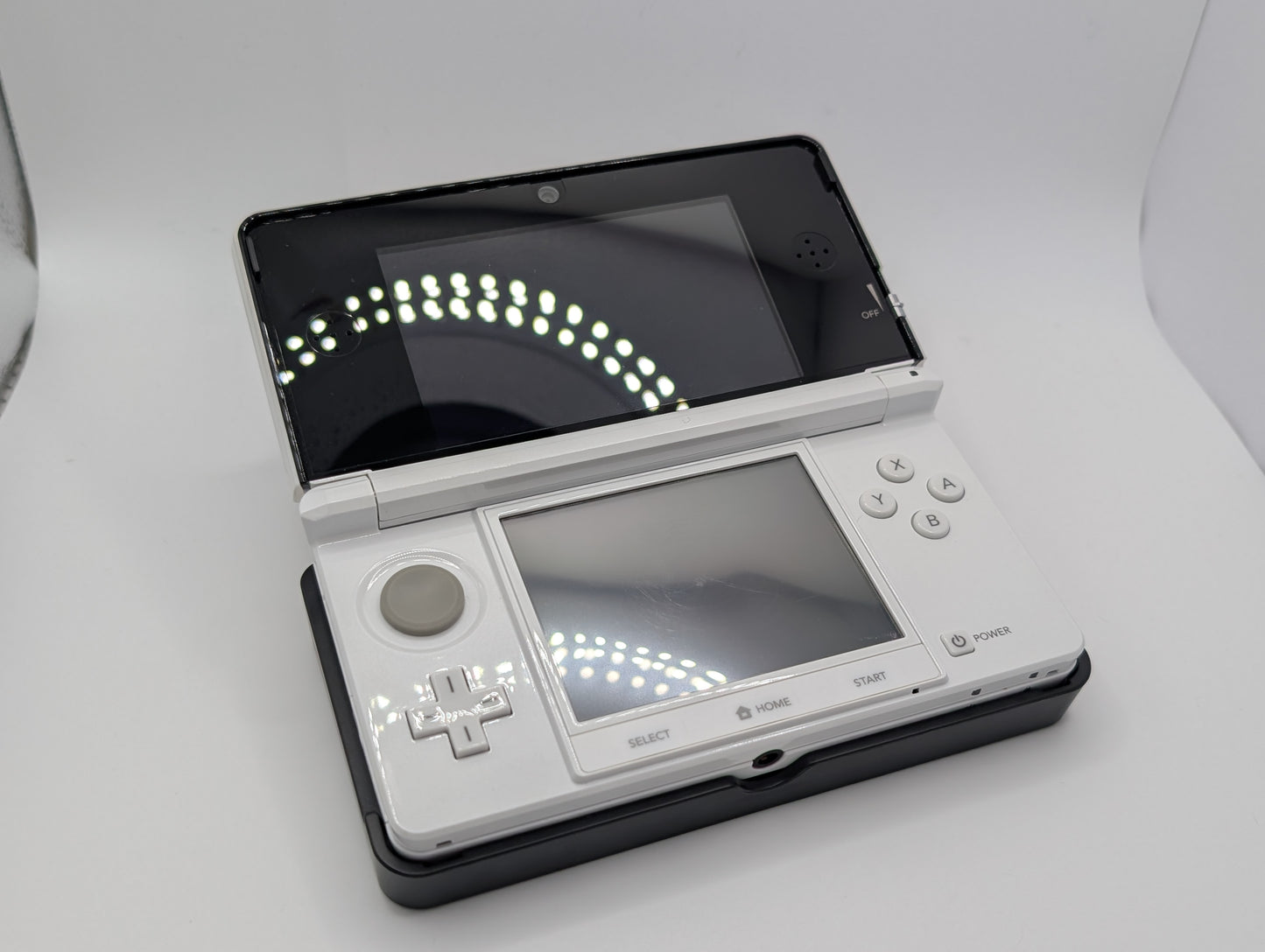 Boxed Icy White 3DS