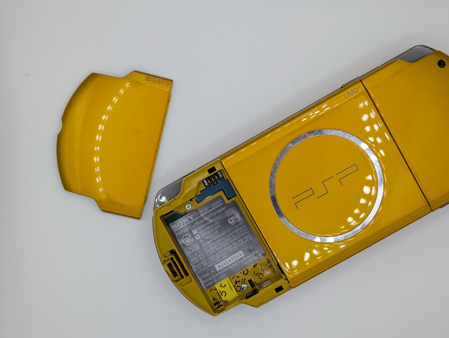 Gold PSP 3000