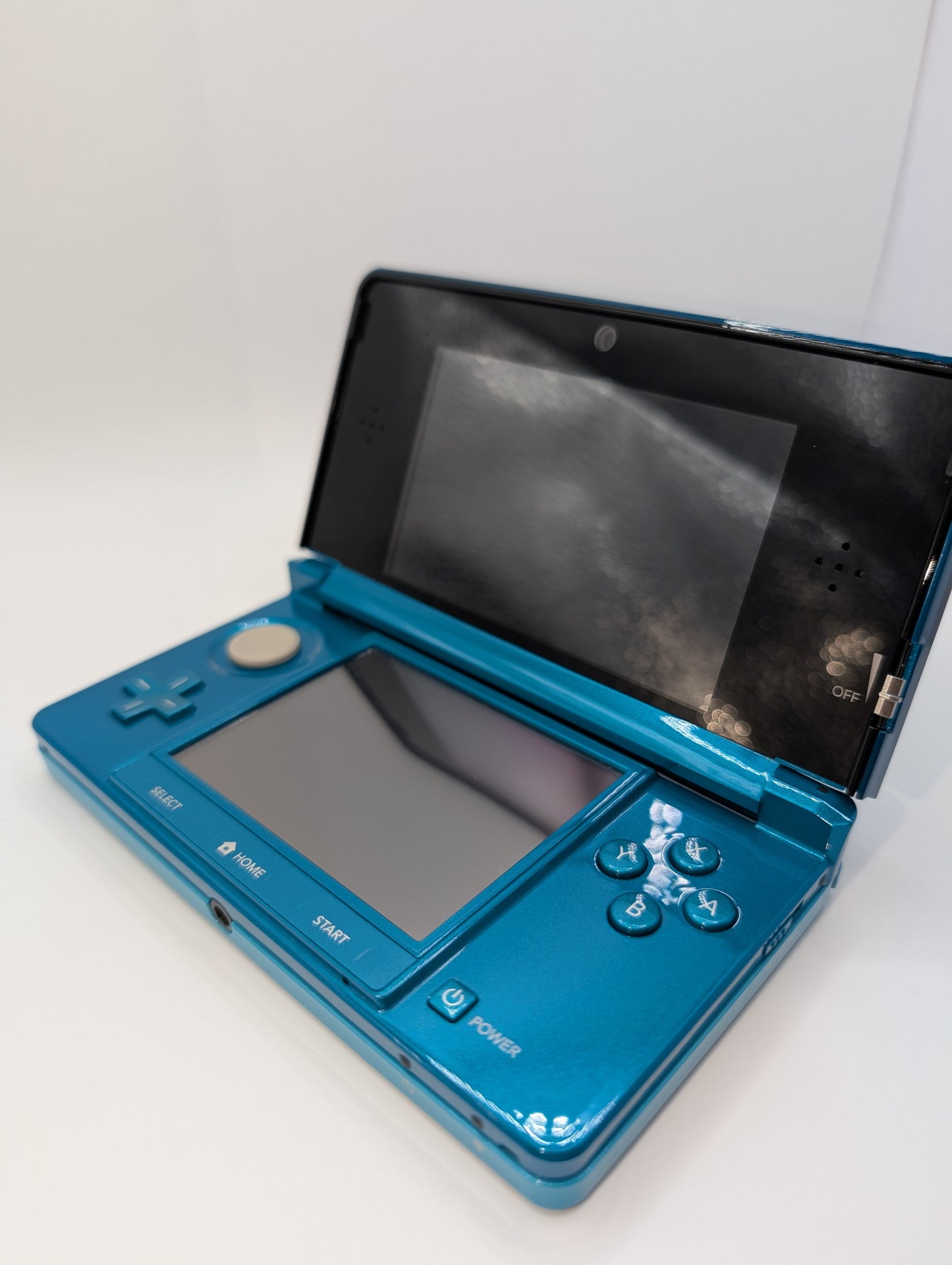 Boxed Aqua Blue 3DS