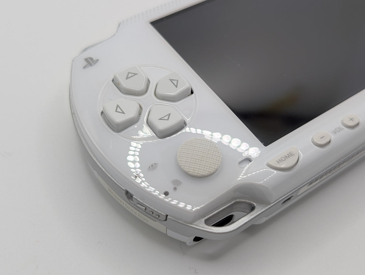 White PSP 1000