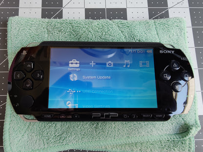 Piano Black PSP 1000