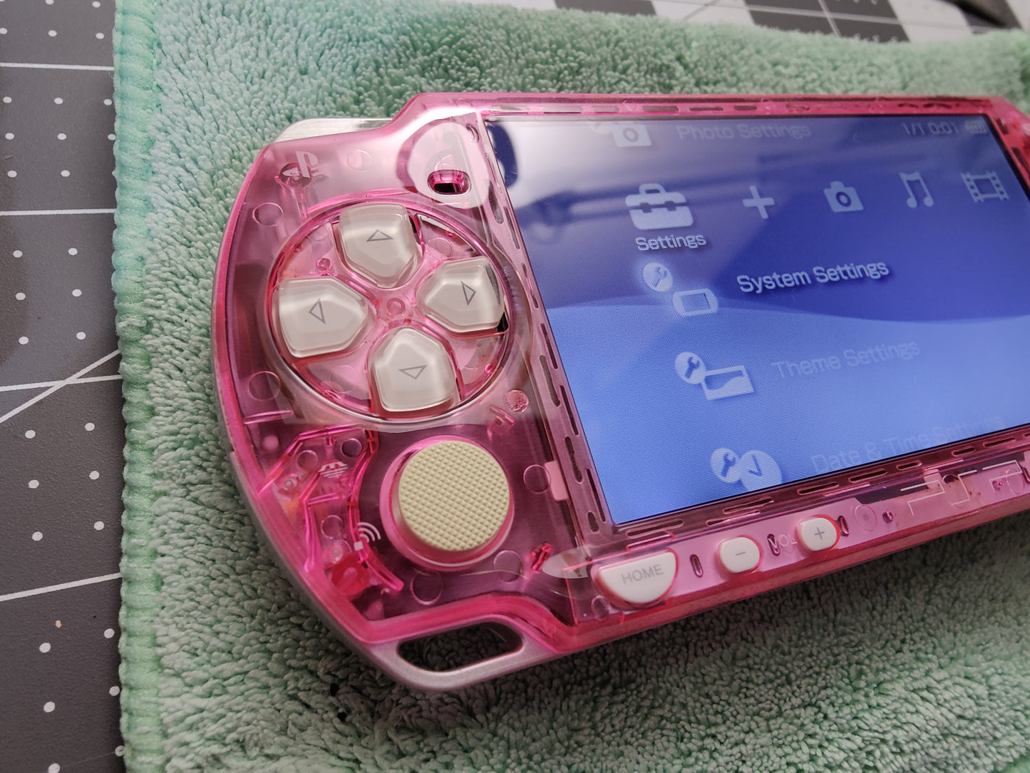 Clear PinkWhite PSP 2000