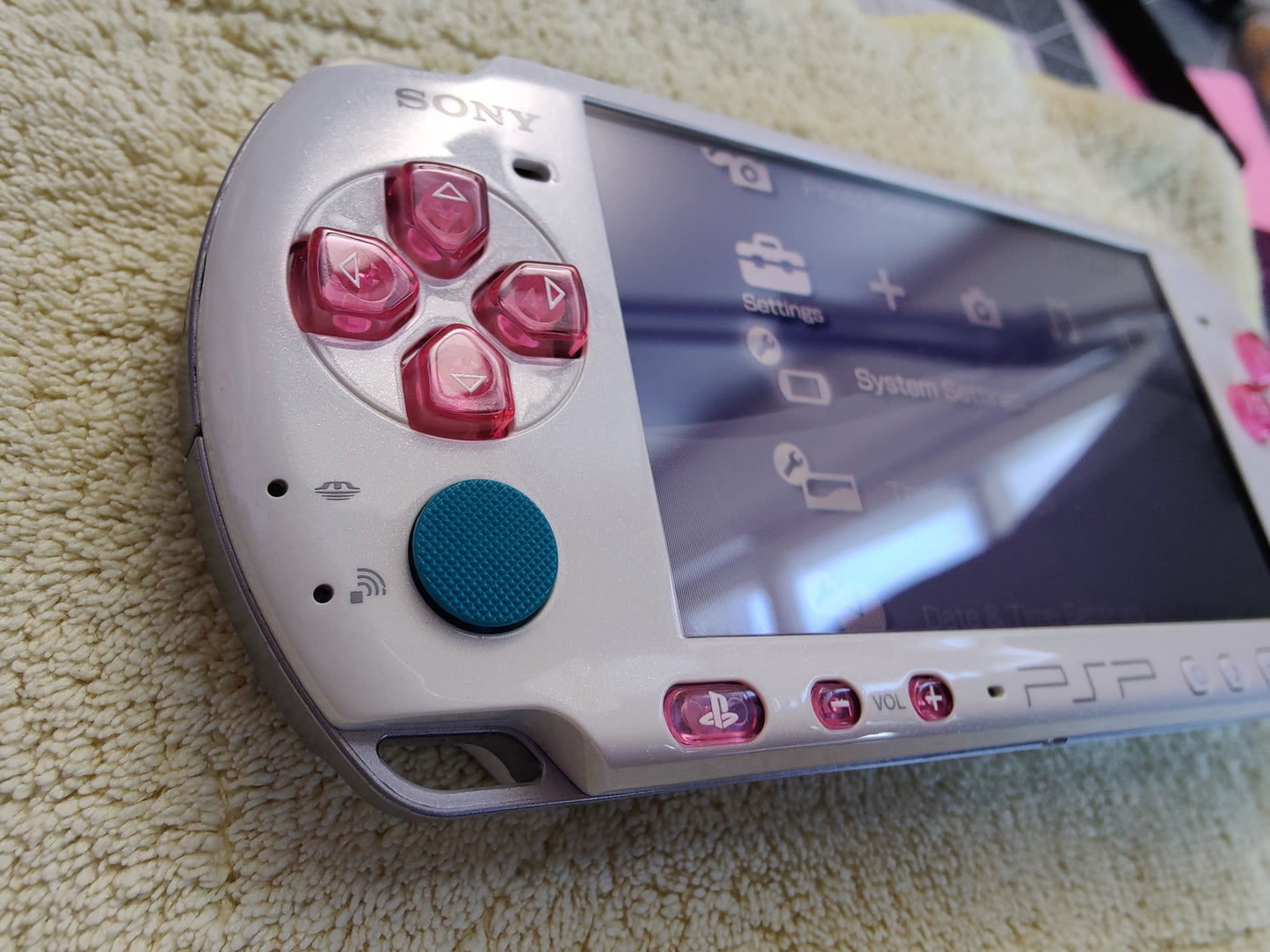 Candy White PSP 3000