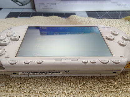 Ceramic White PSP 1000