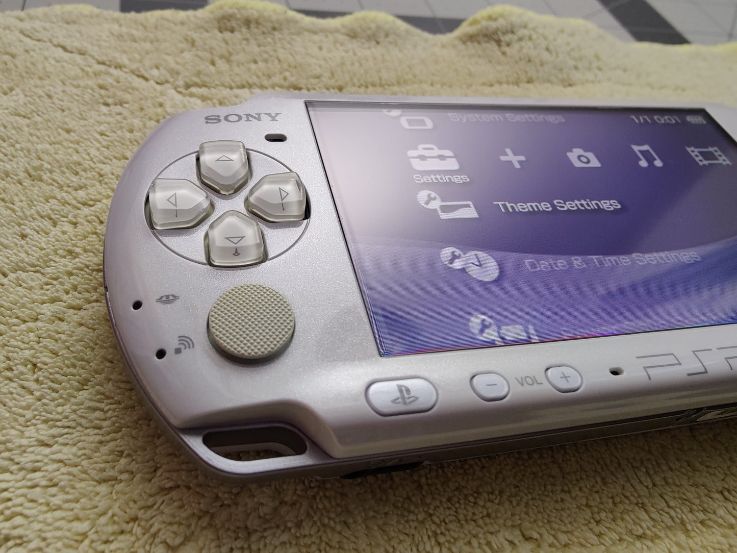 Boxed Pearl White PSP 3000