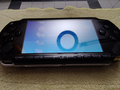 Boxed Piano Black PSP 1000