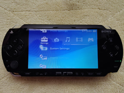 Boxed Piano Black PSP 1000