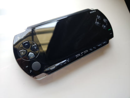 Piano Black PSP 1000