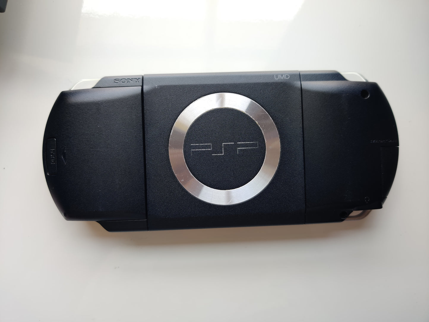 Piano Black PSP 1000