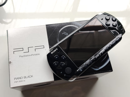 Boxed Piano Black PSP 3000