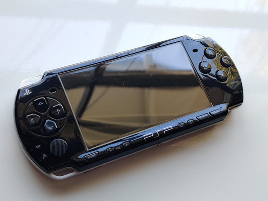 Piano Black  PSP 2000