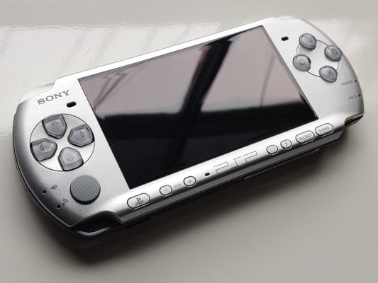 Mystic Silver PSP 3000