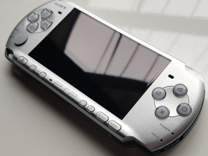 Mystic Silver PSP 3000