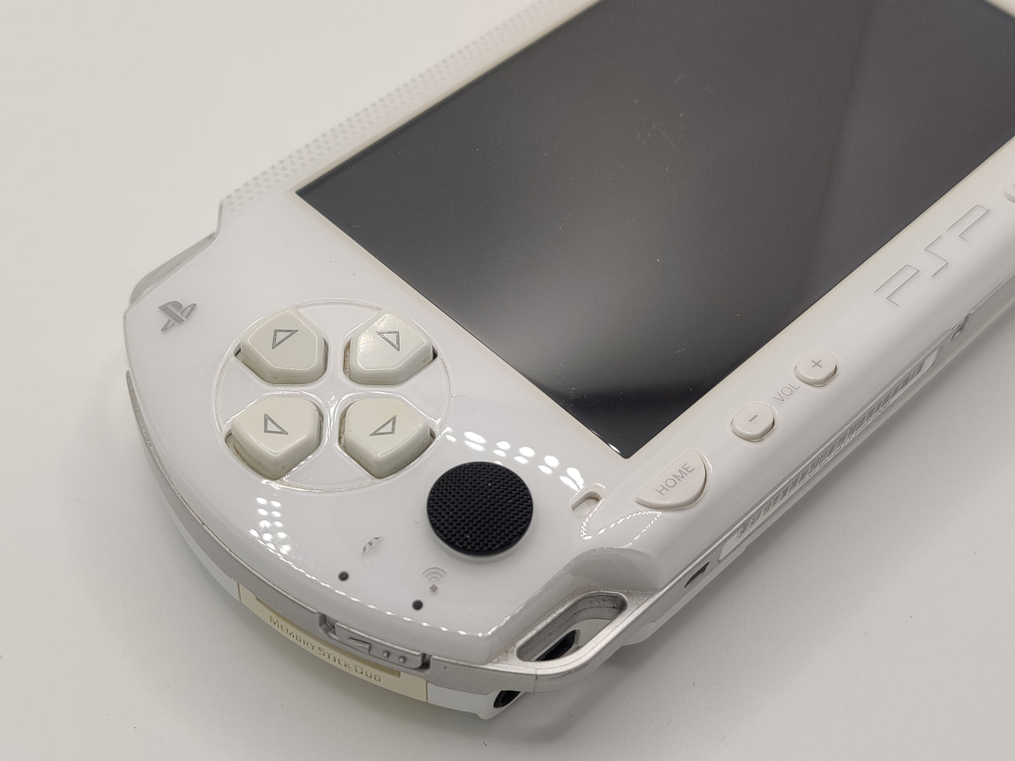 Ceramic White PSP 1000