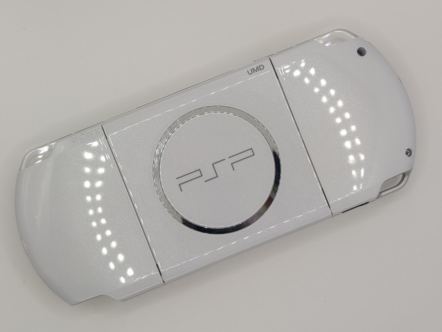 Candy White PSP 3000 V2