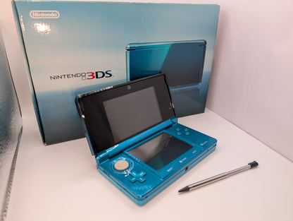 Boxed Aqua Blue 3DS