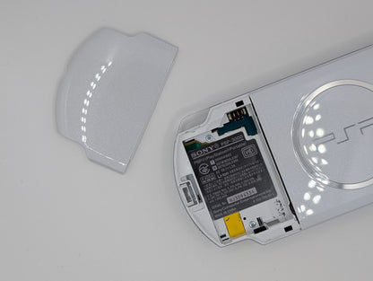 Pearl White / Mint PSP 3000