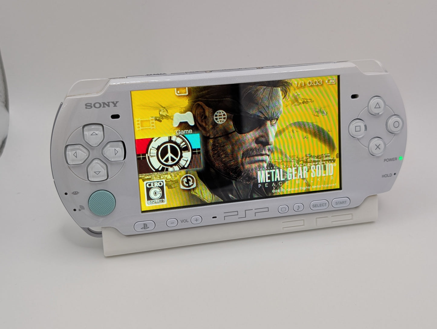 Pearl White / Mint PSP 3000