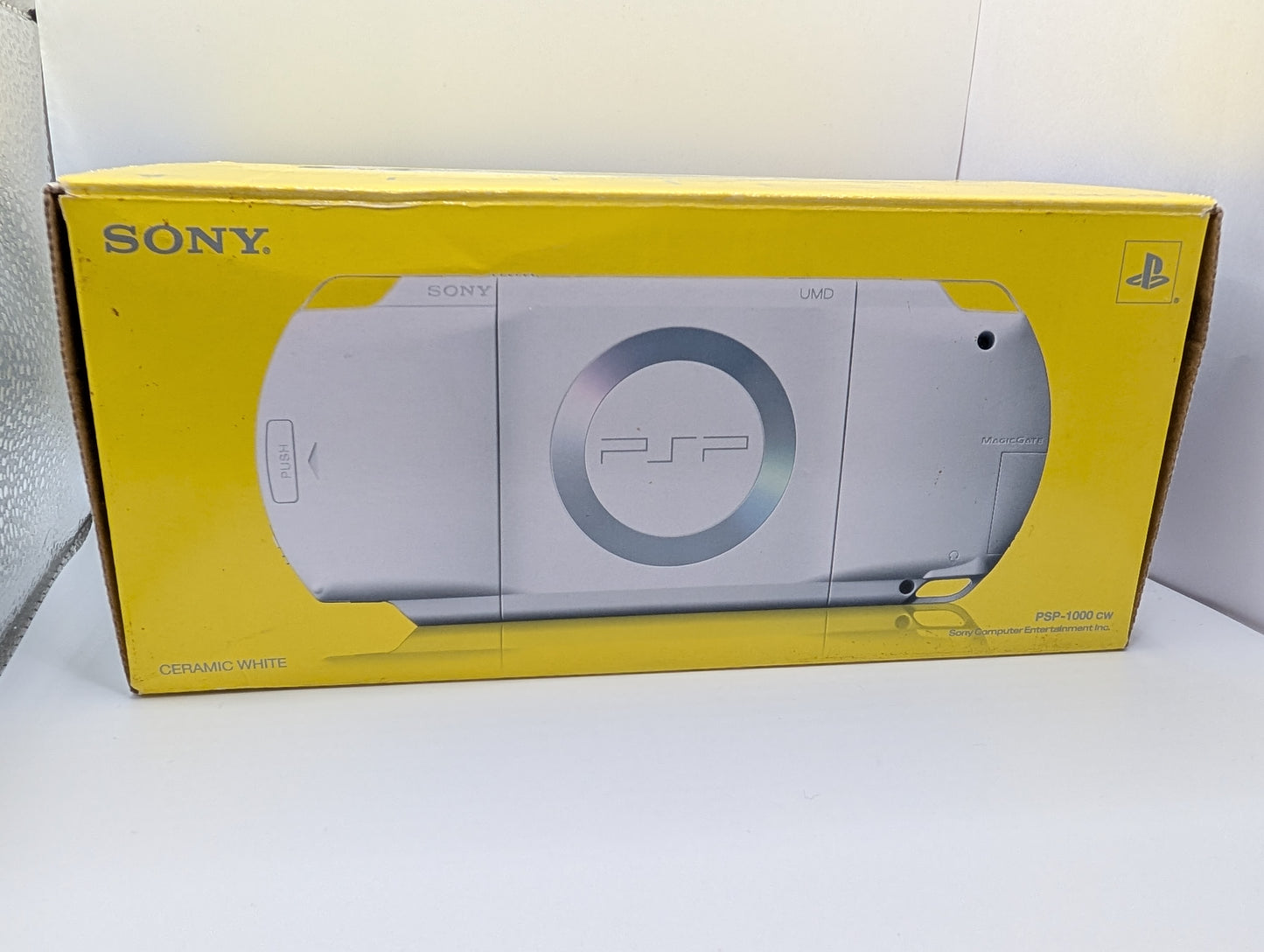 Boxed Ceramic White PSP 1000