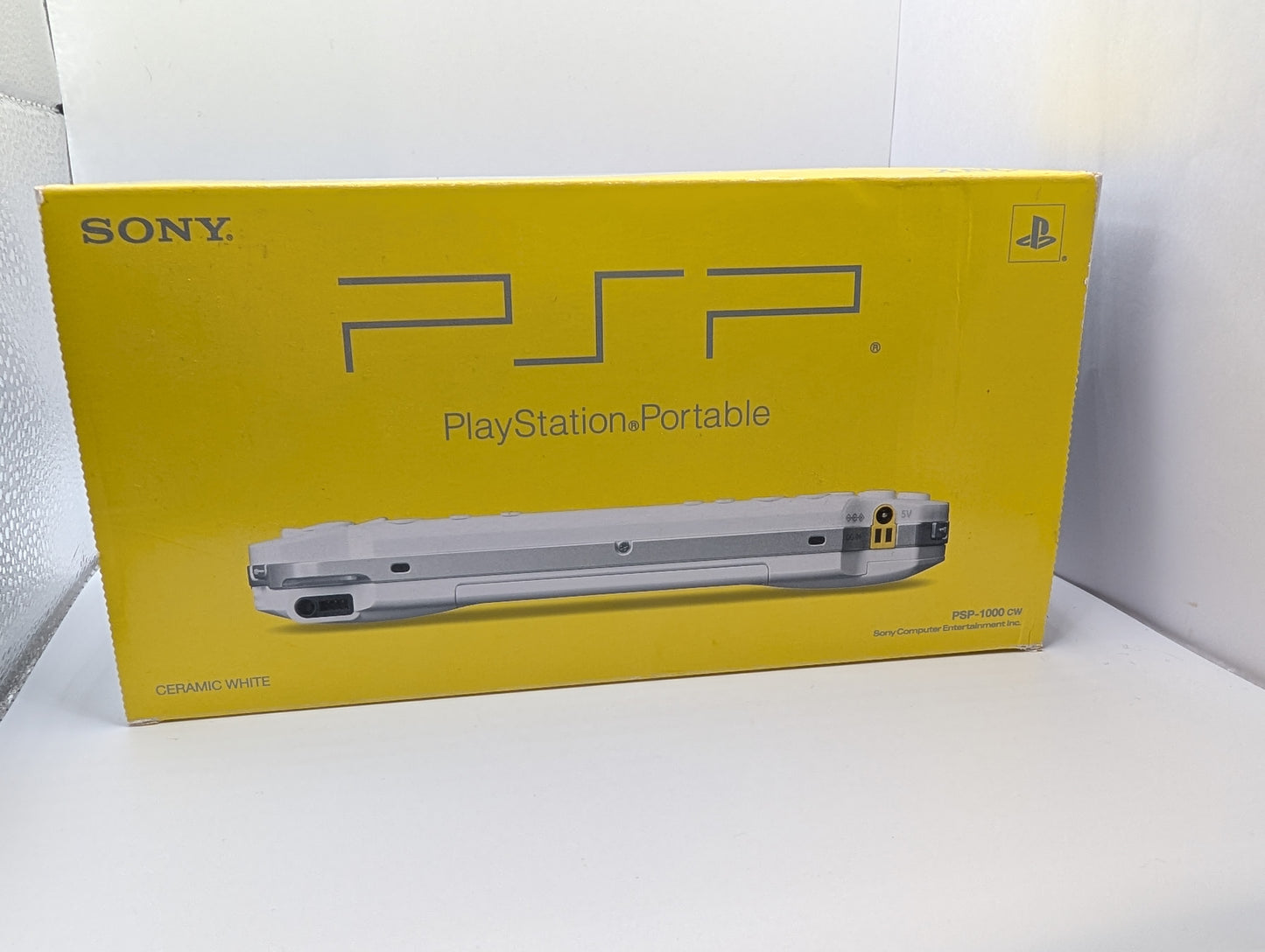 Boxed Ceramic White PSP 1000