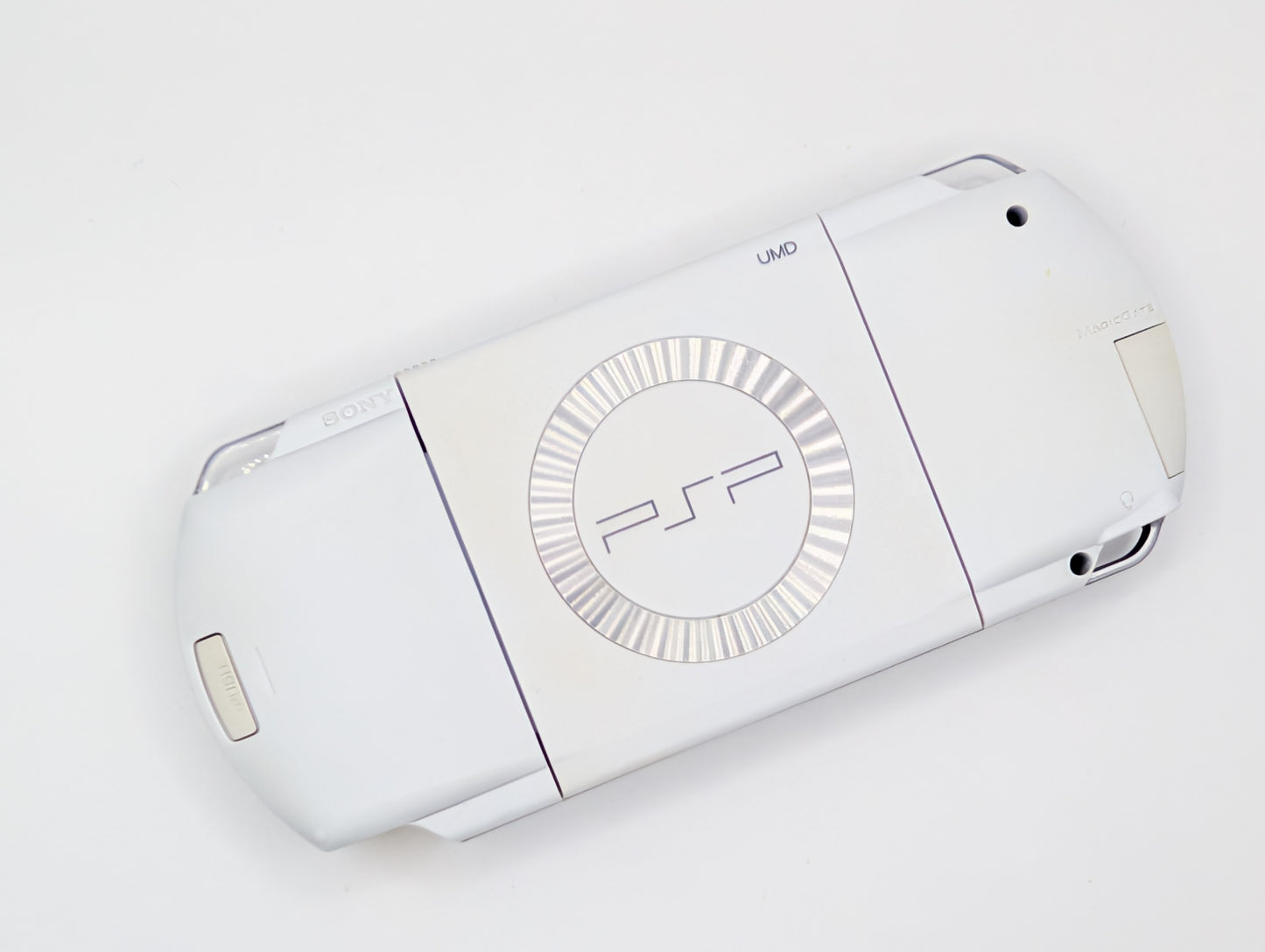 Boxed Ceramic White PSP 1000