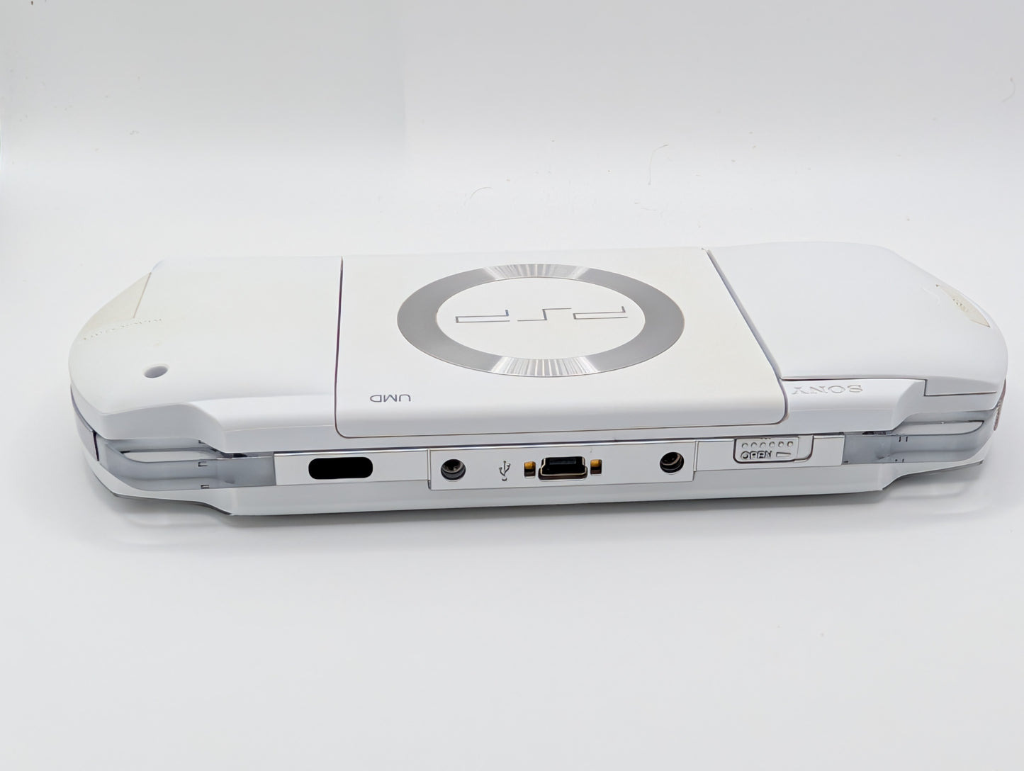 Boxed Ceramic White PSP 1000