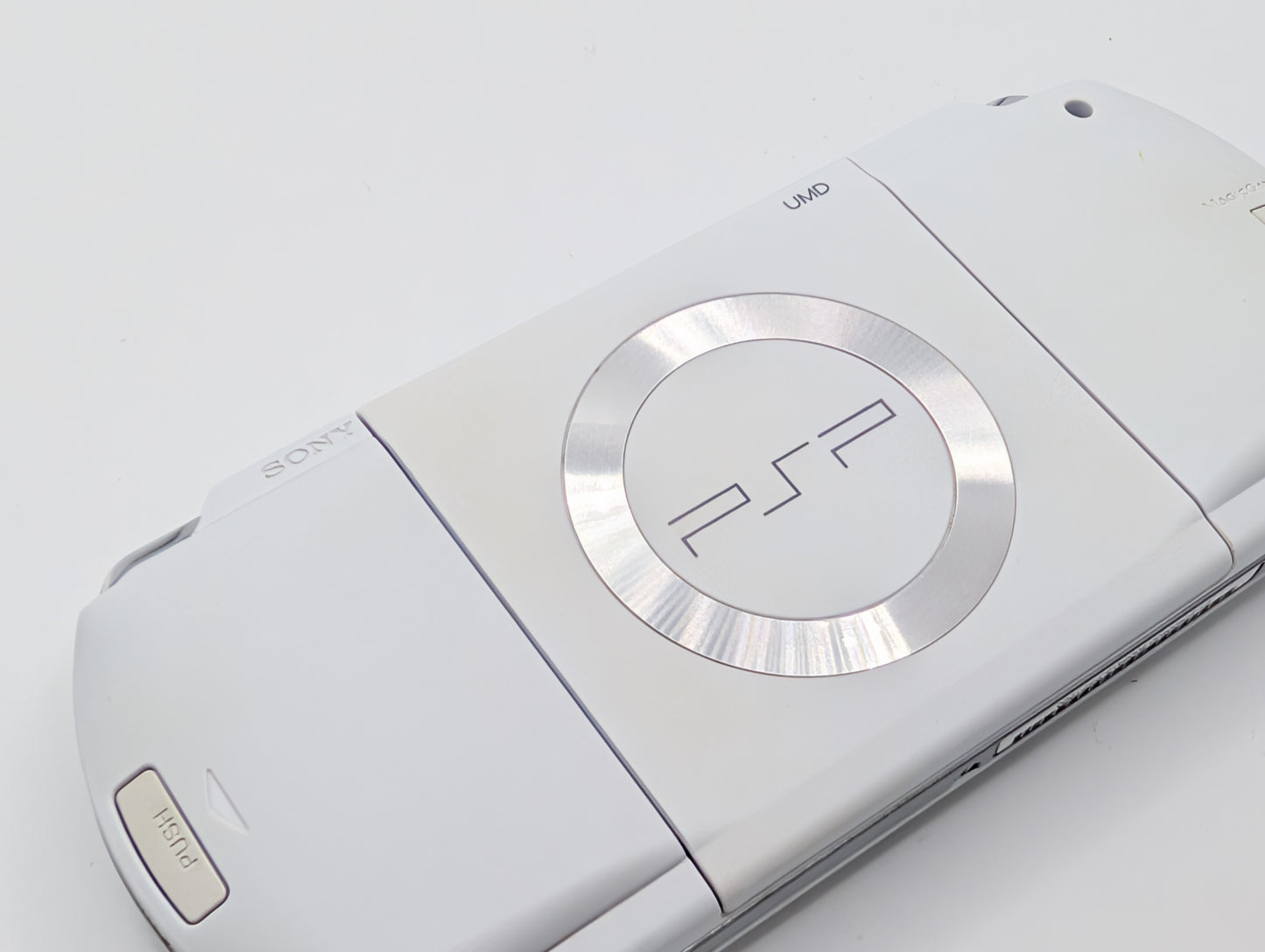 Boxed Ceramic White PSP 1000