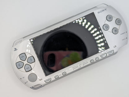 Silver PSP 1000