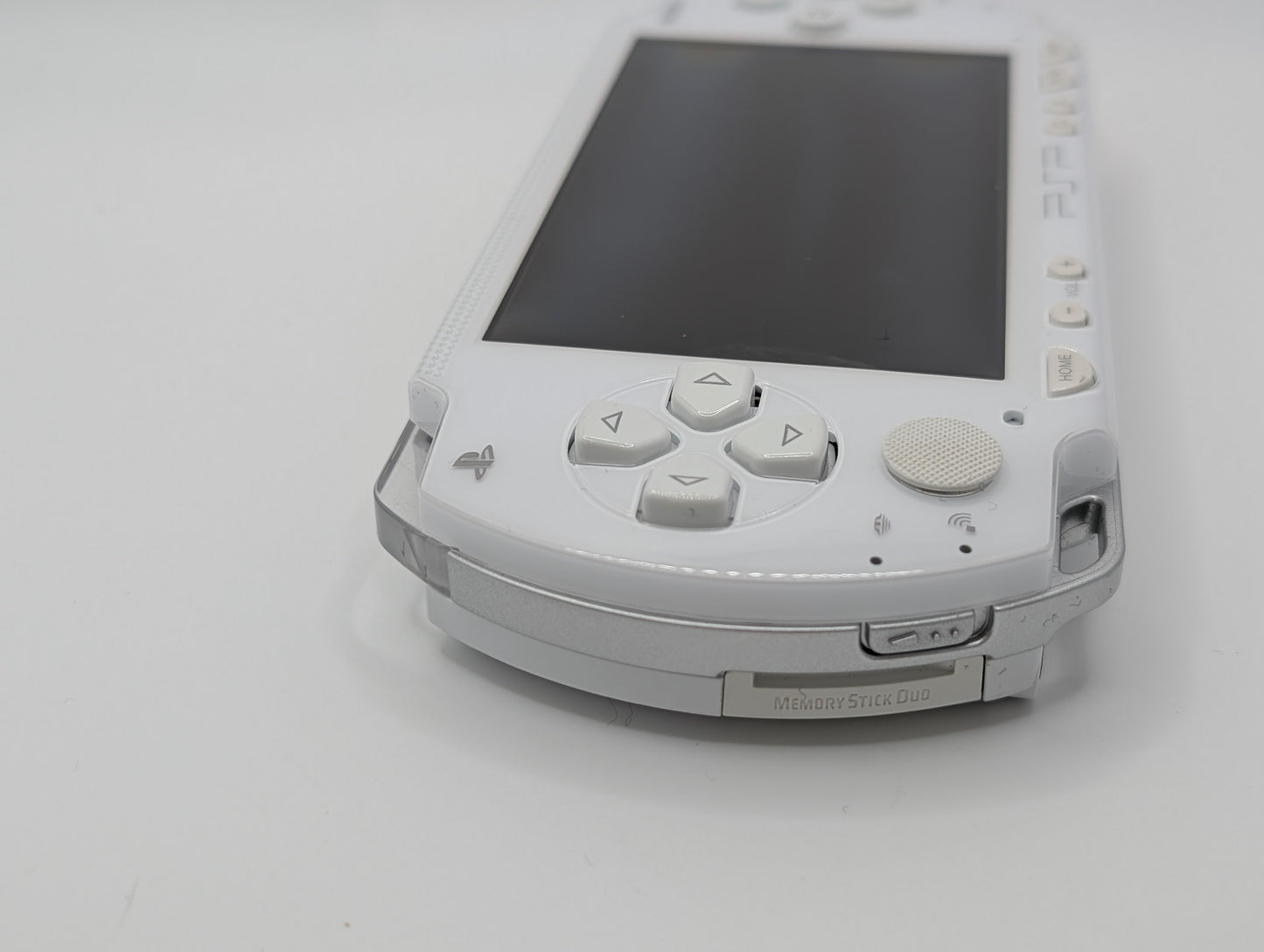 Boxed Ceramic White PSP 1000
