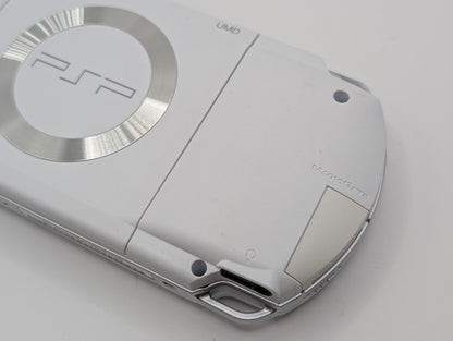 Boxed Ceramic White PSP 1000