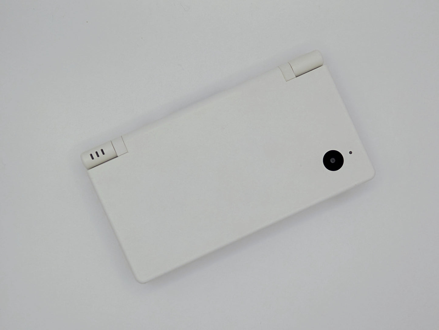 White DSi
