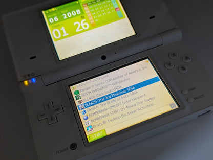 White DSi