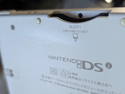 White DSi