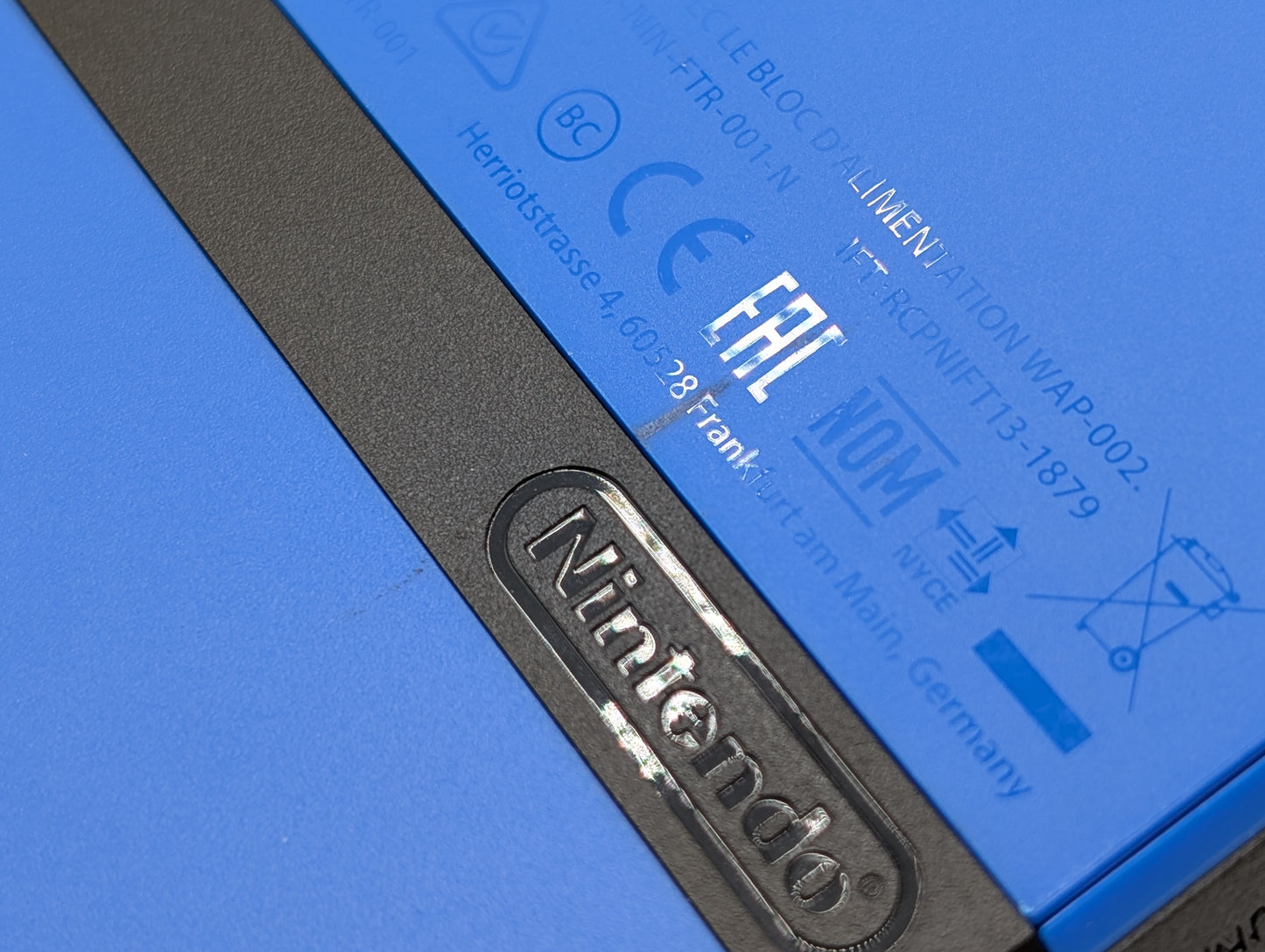Blue & Black 2DS
