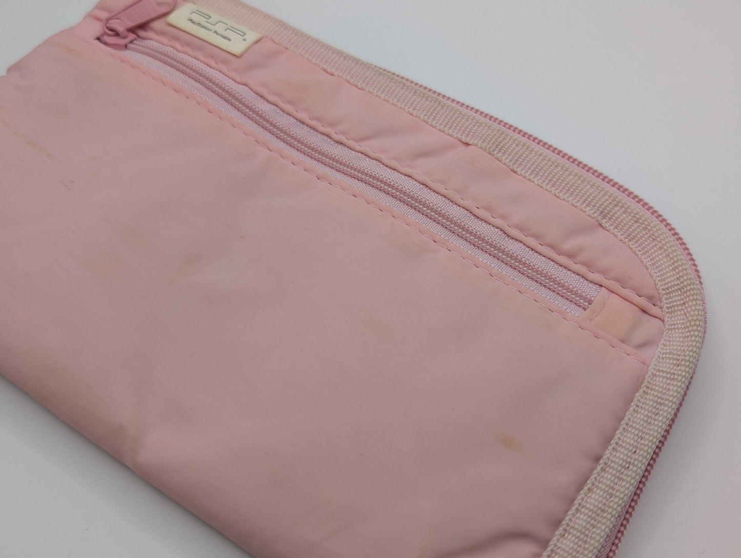 Pink PSP Pouch & Cloth