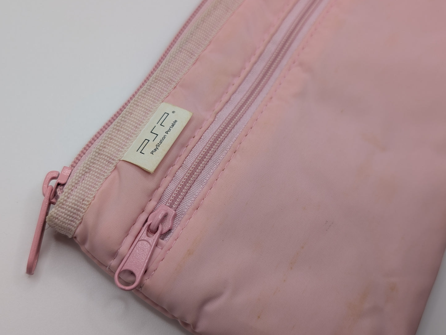 Pink PSP Pouch & Cloth