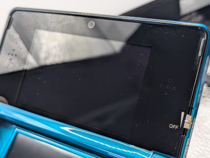 Boxed Aqua Blue 3DS