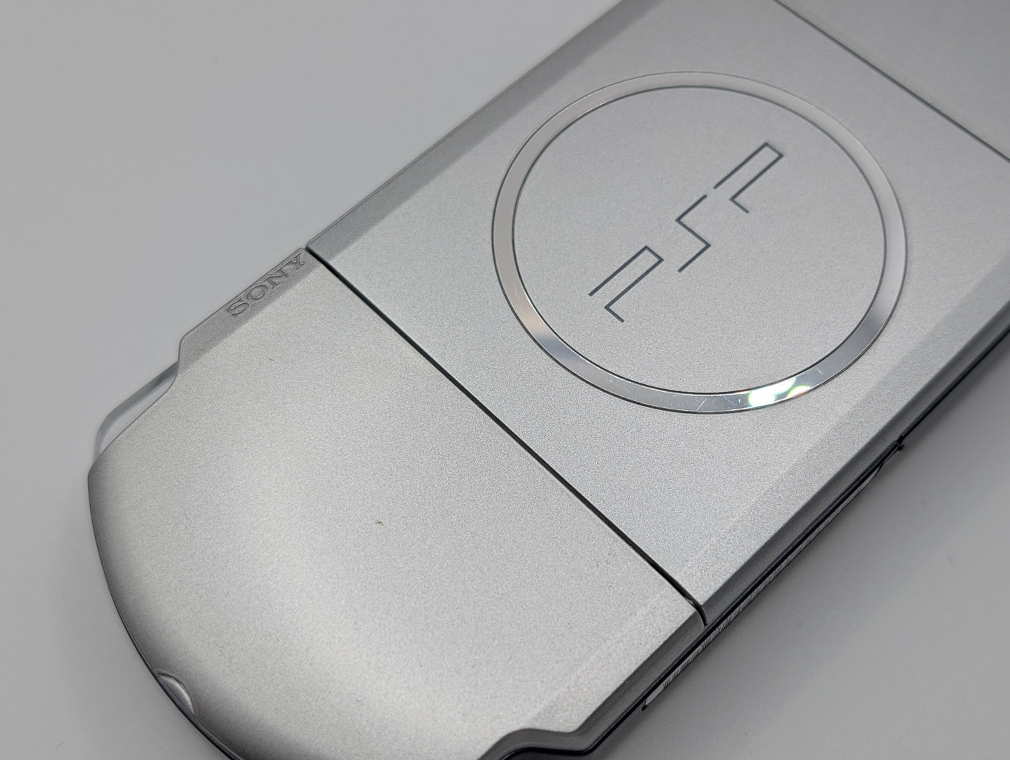 Mystic Silver PSP 3000