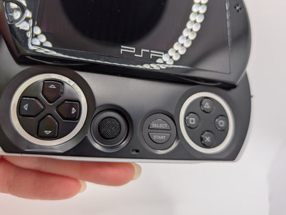 Black PSP Go