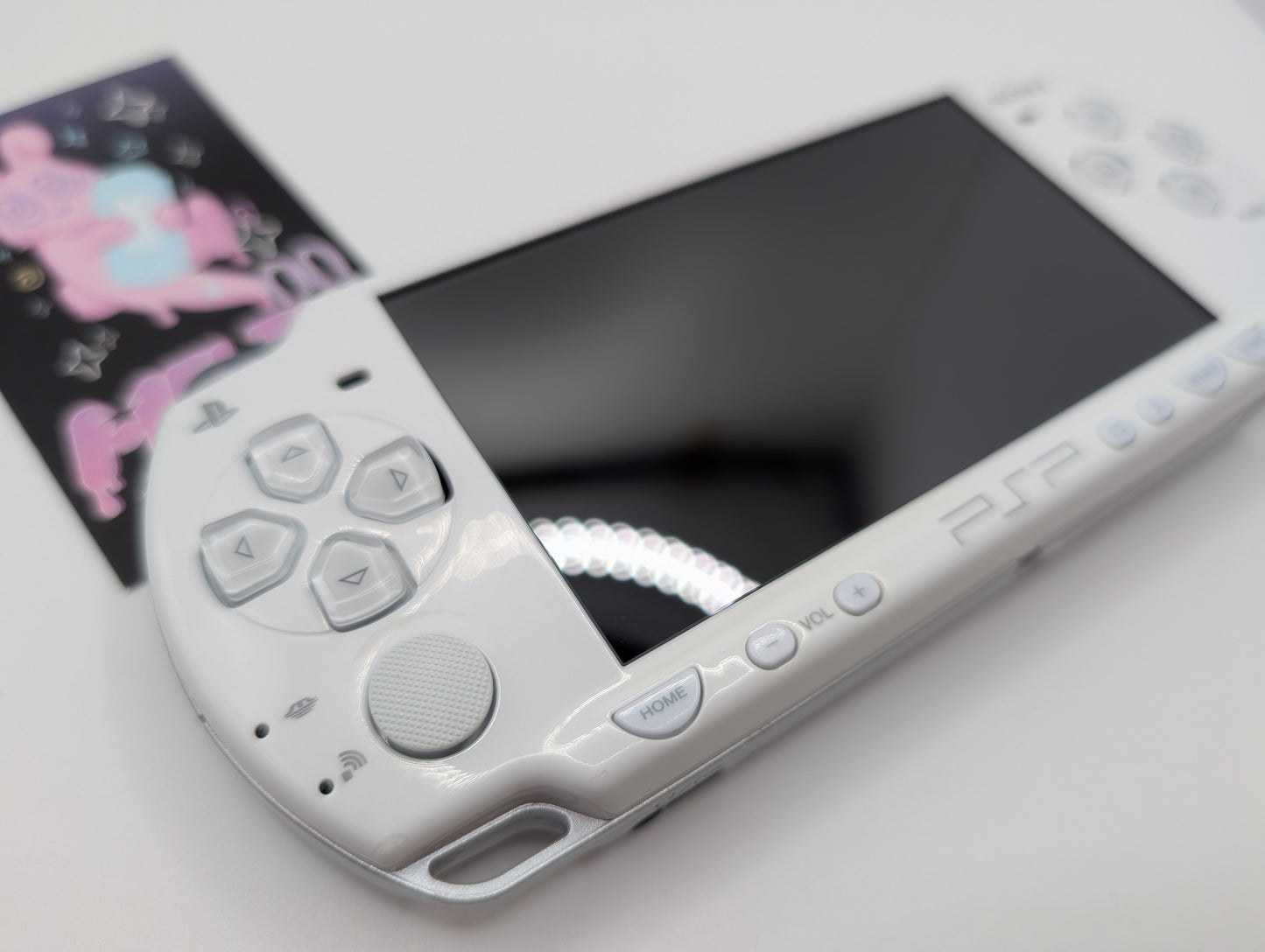 White PSP 2000
