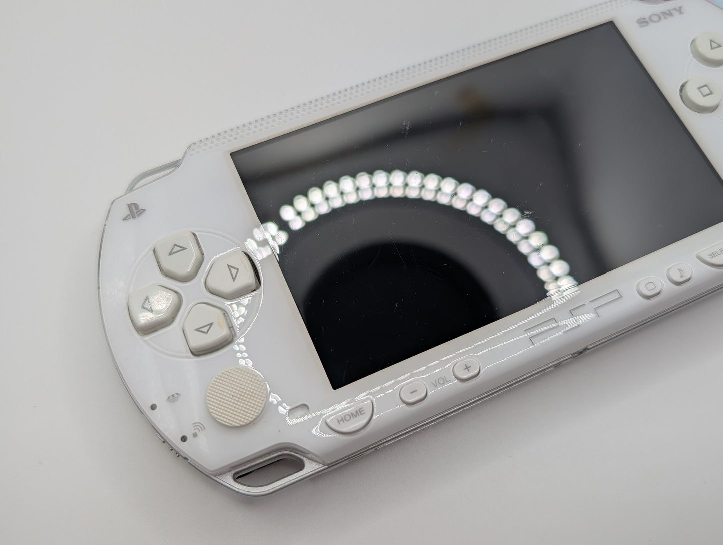 Boxed Ceramic White PSP 1000