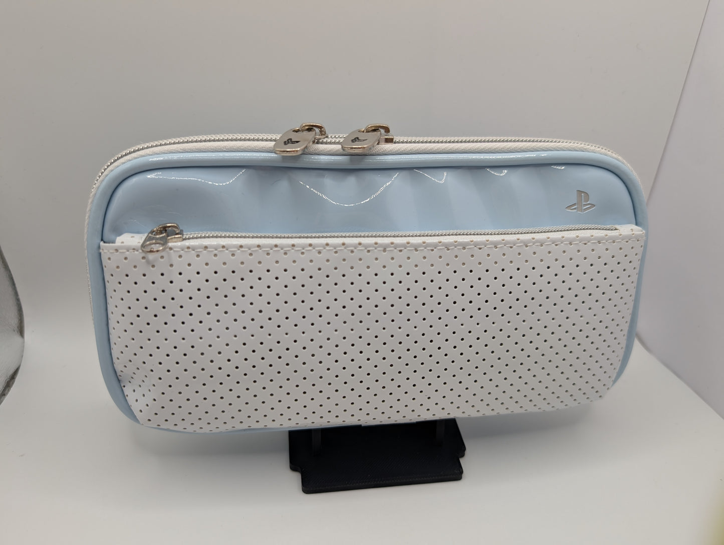 PSVita Blue&White Pouch NIB