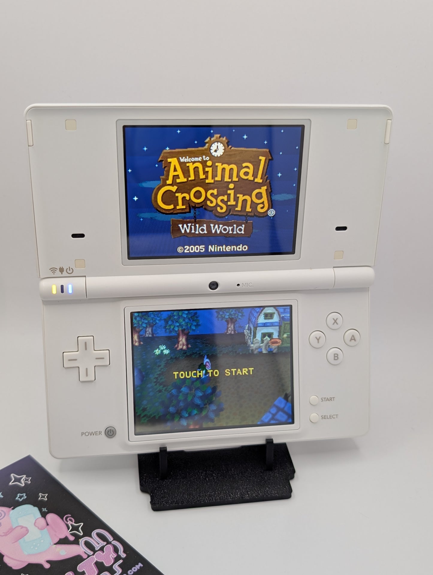 White DSi