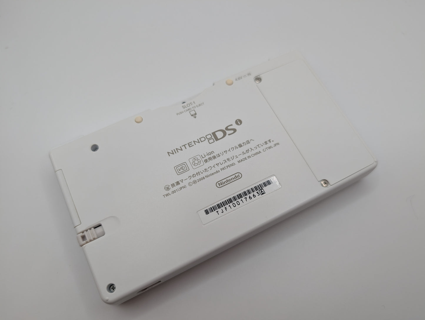 White DSi