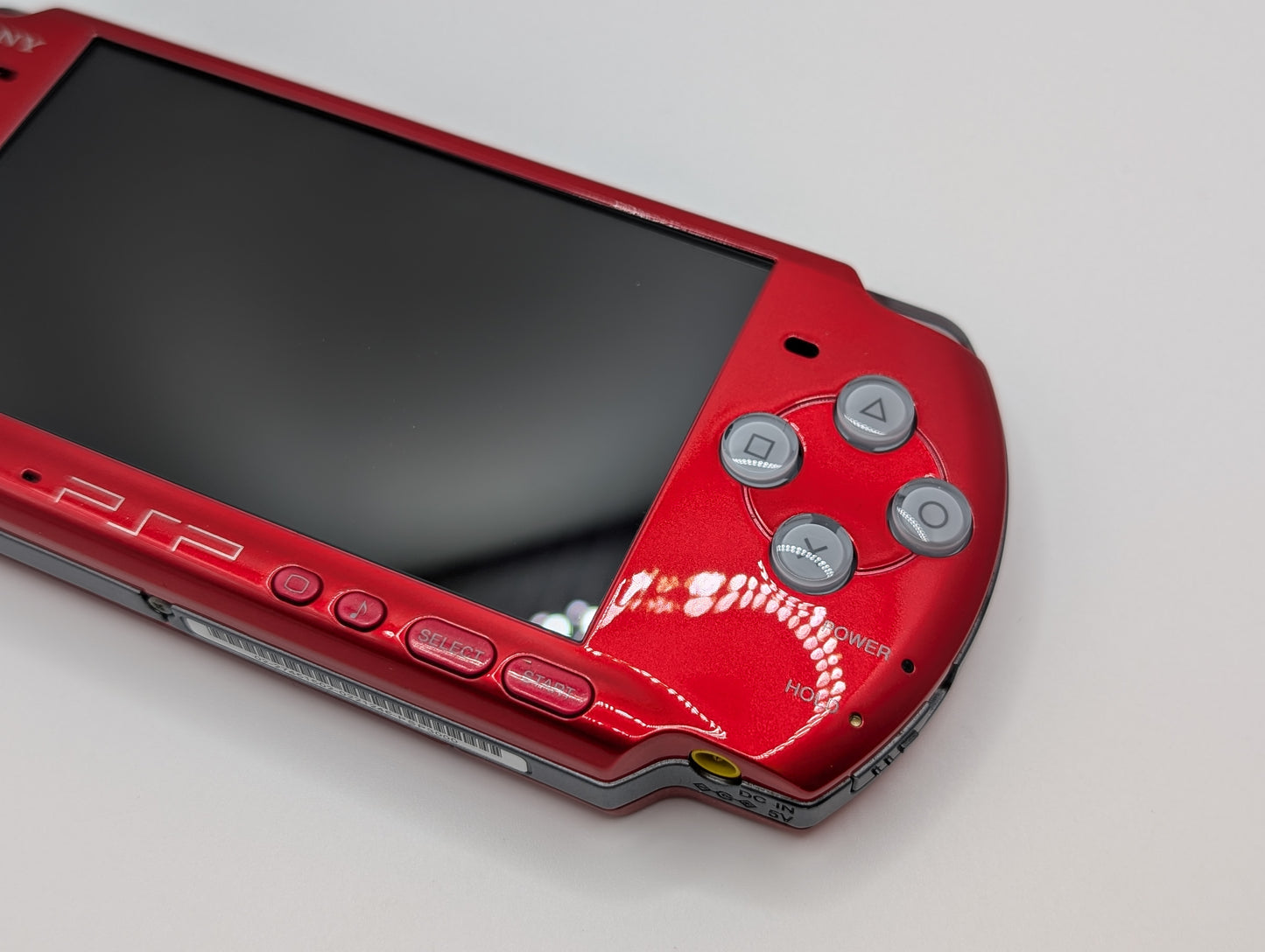 Red PSP 3000